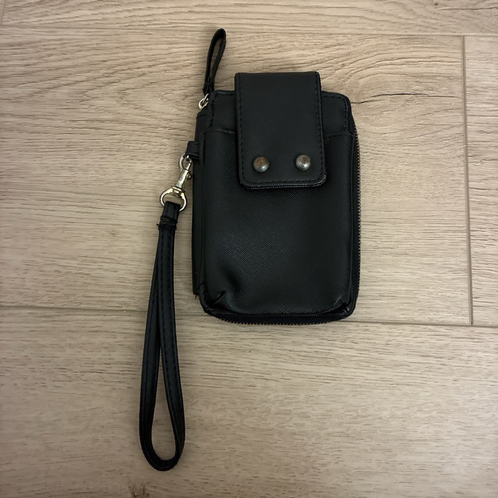 Black Leather Wristlet Wallet